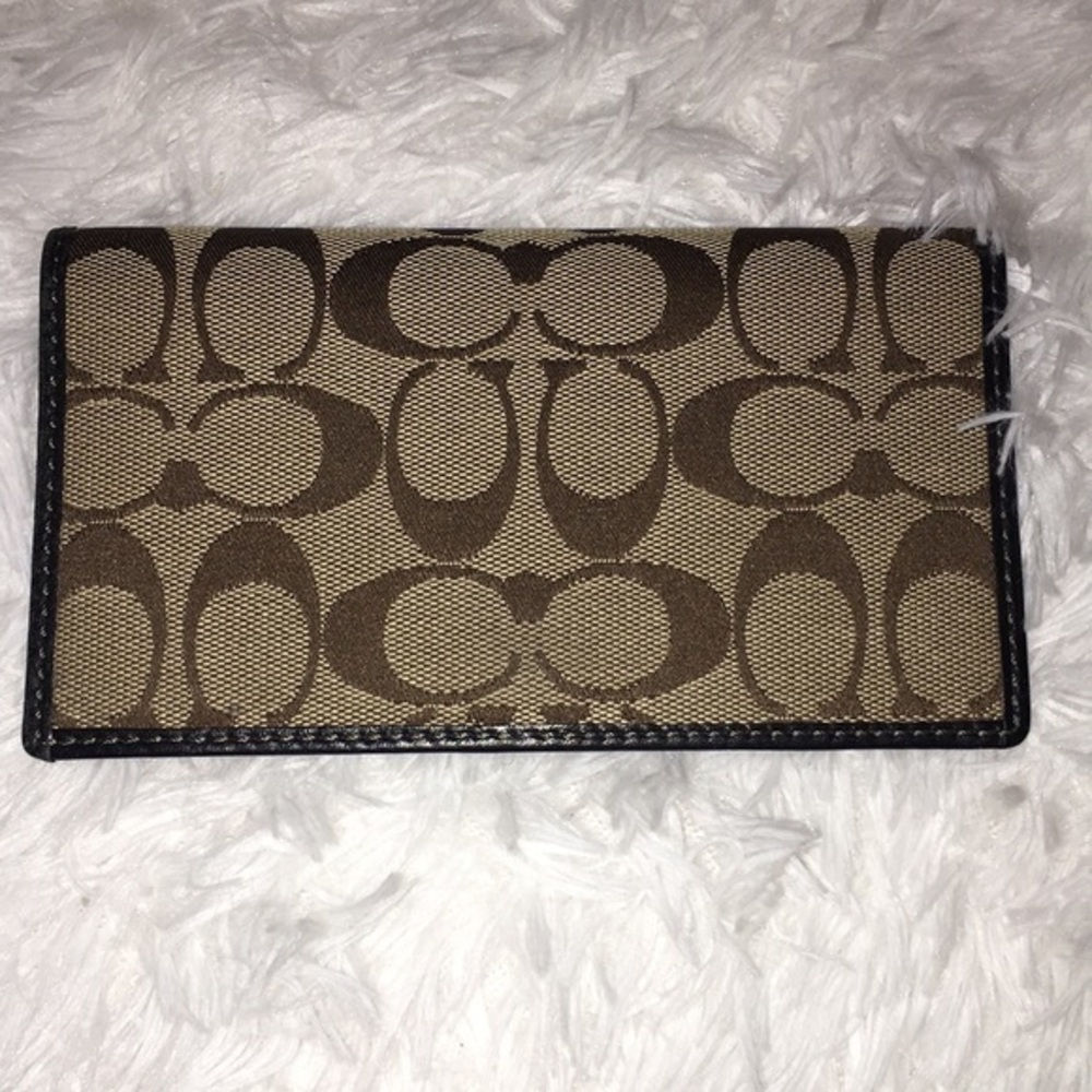 Coach bundle - Picture 7 of 10